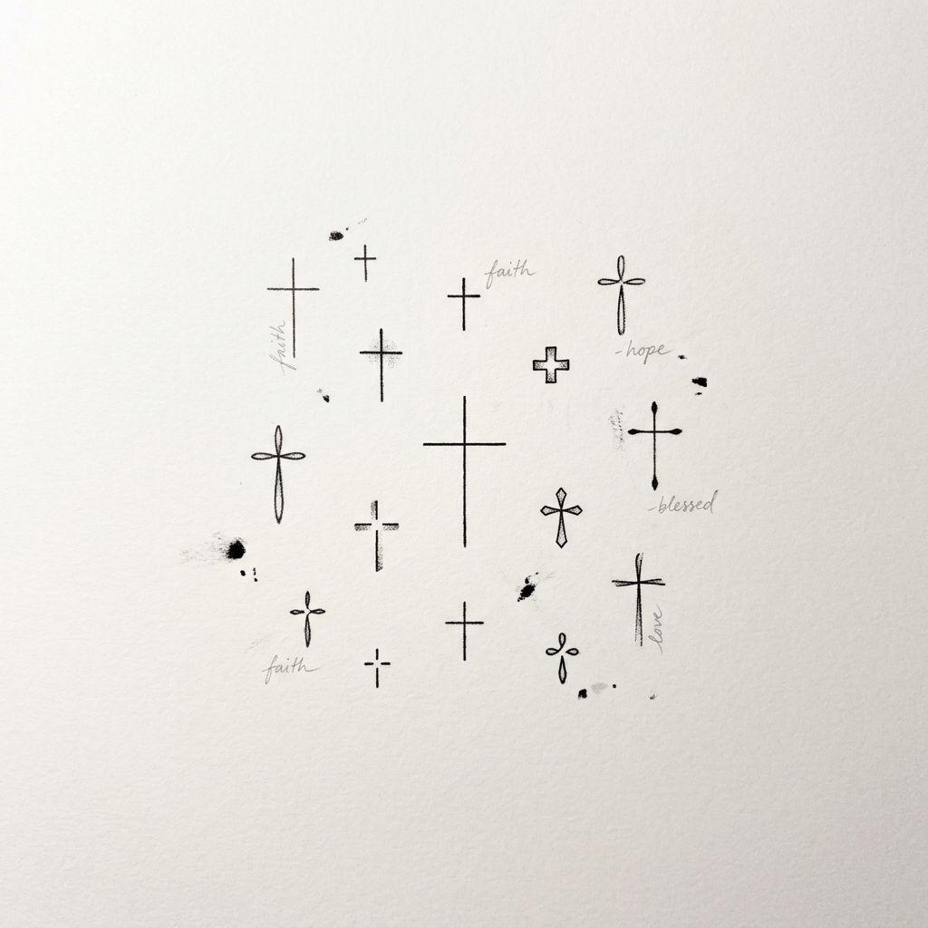 idée tatouage doigt femme petite croix, design sur fond blanc