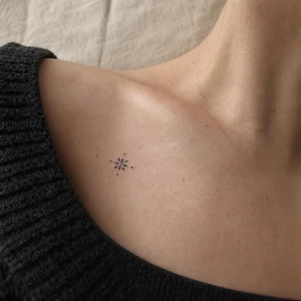 idée tatouage femme discret point blackwork minuscule, photo réaliste sur peau