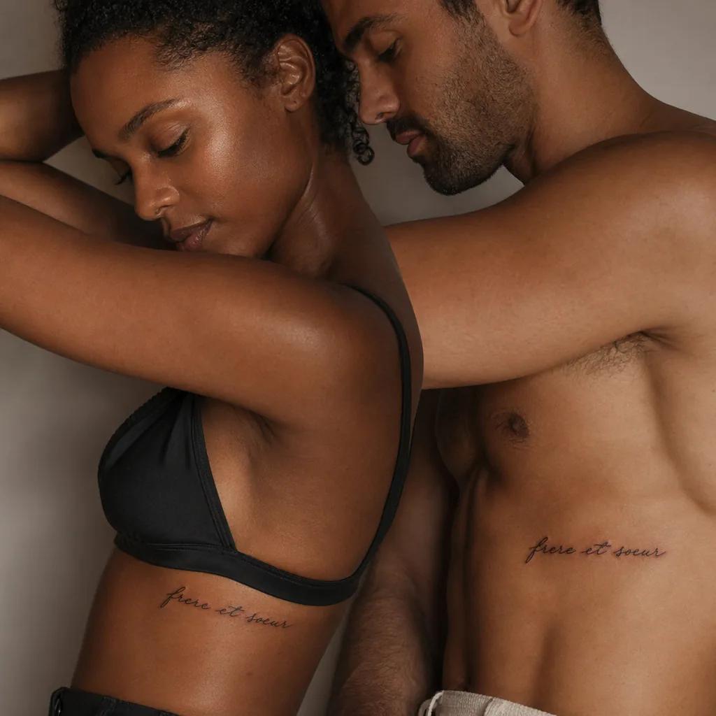 idée tatouage frère et sœur lettrage frère et sœur, photo réaliste sur peau